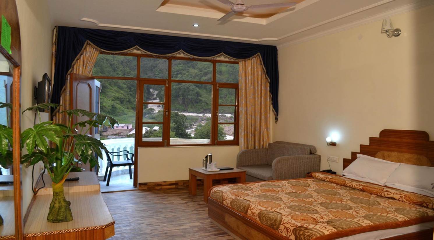 Shivalik Valley resort sitapur